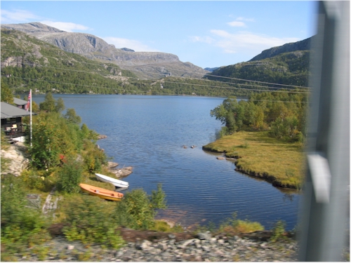 lake near myrdal